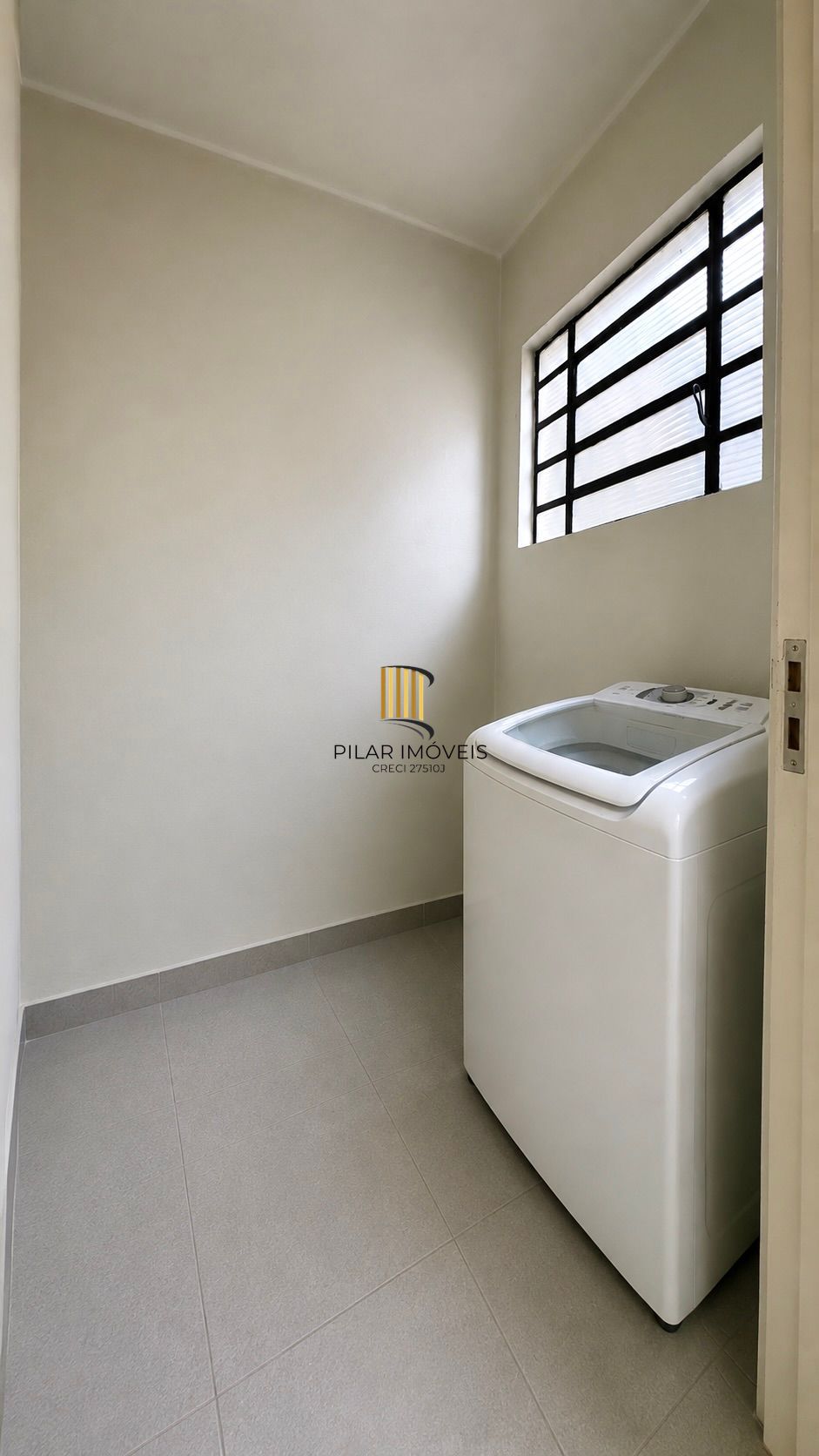 Apartamento 2 dormitórios com dependência completa junto ao Shopping João Pessoa