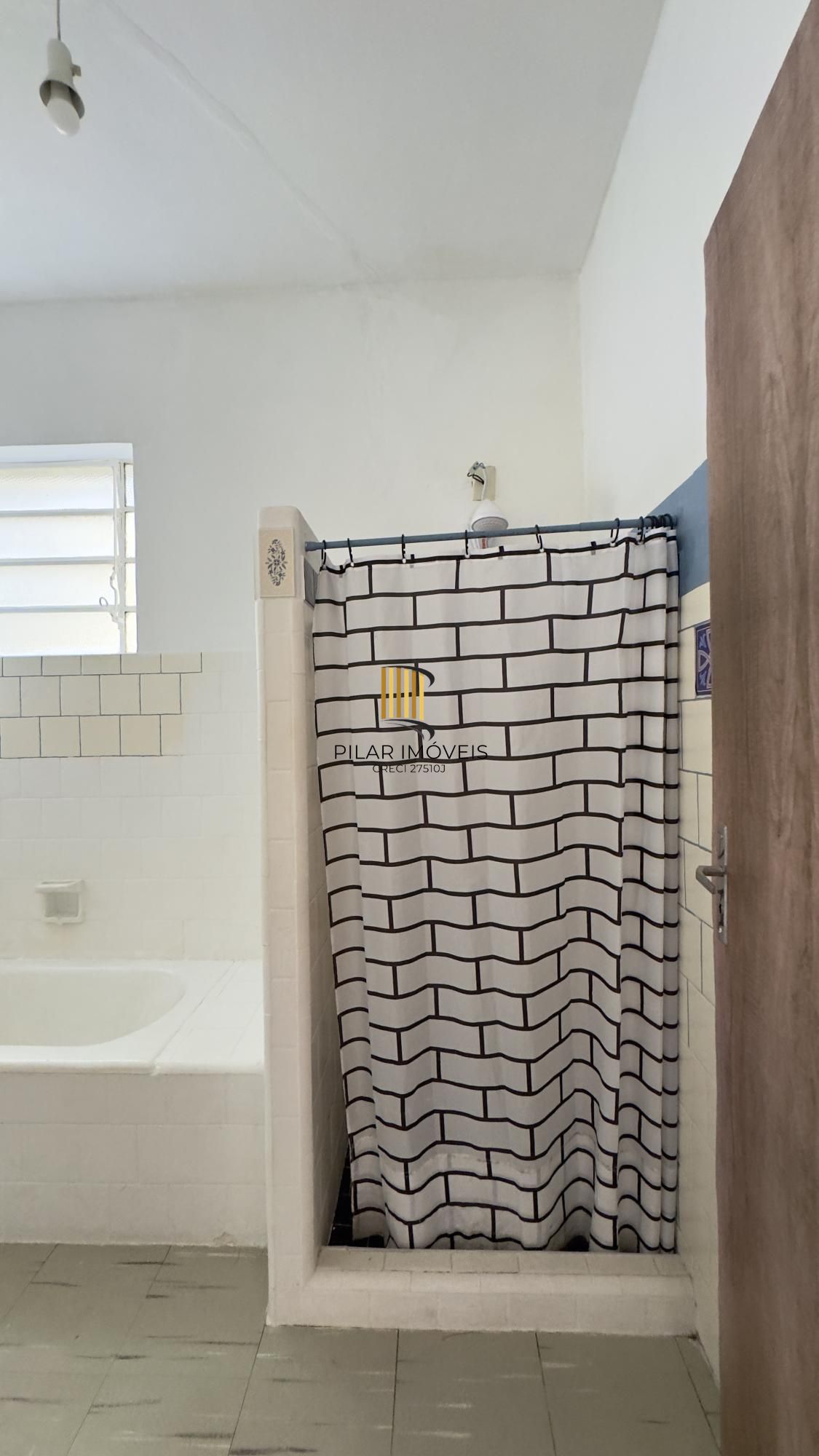 Apartamento 2 dormitórios super silencioso no Centro Histórico