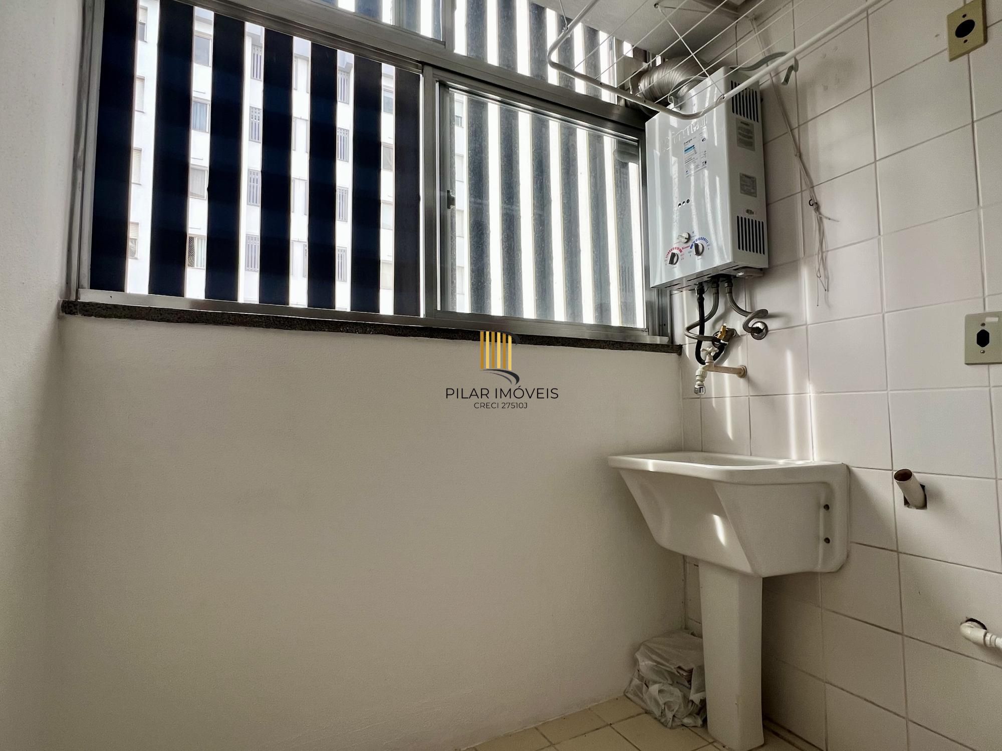 APARTAMENTO 2 DORMITÓRIOS COM VAGA DE GARAGEM