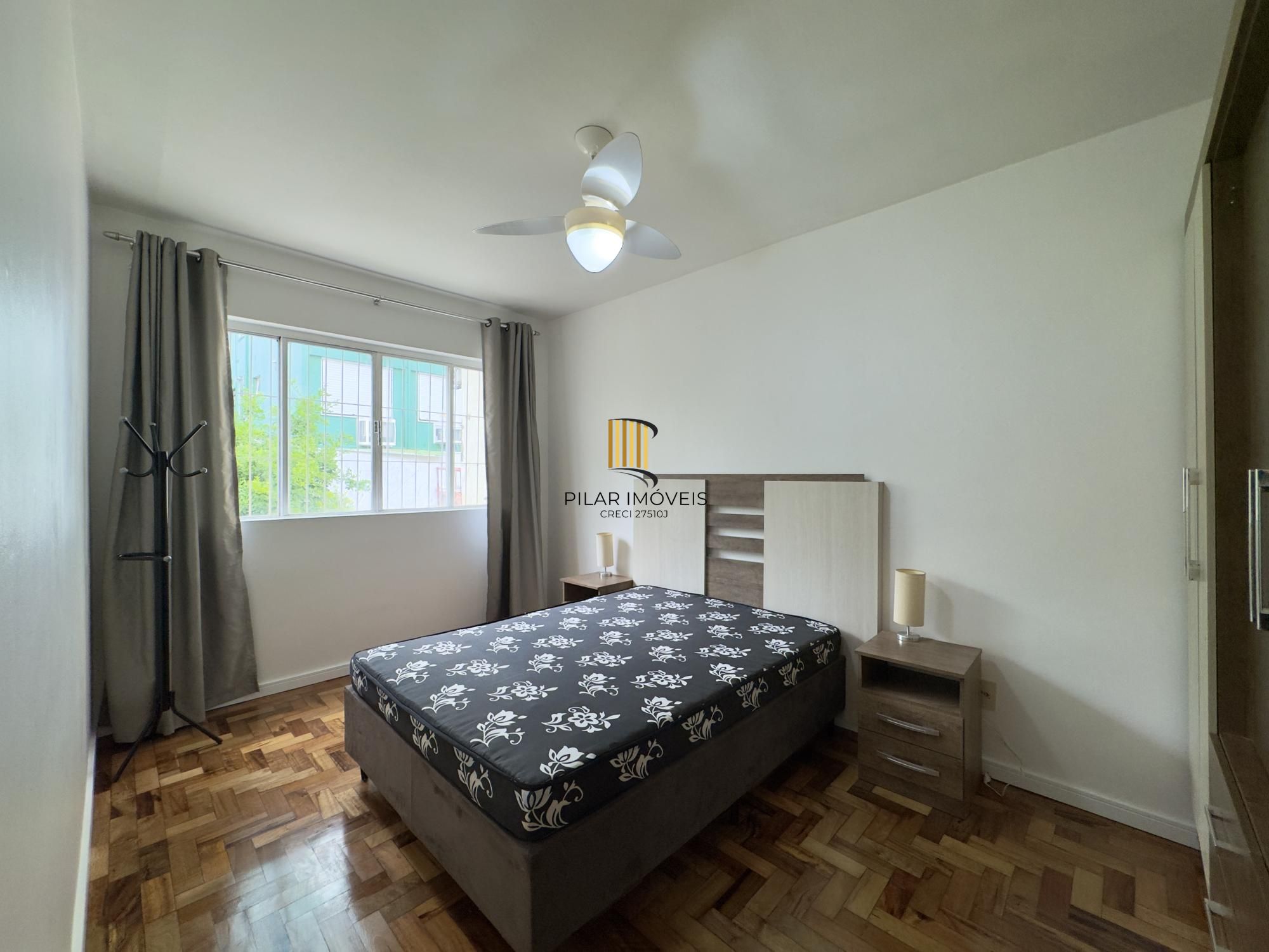 Apartamento de 3 dormitórios, super amplo e bem iluminado no Centro Histórico