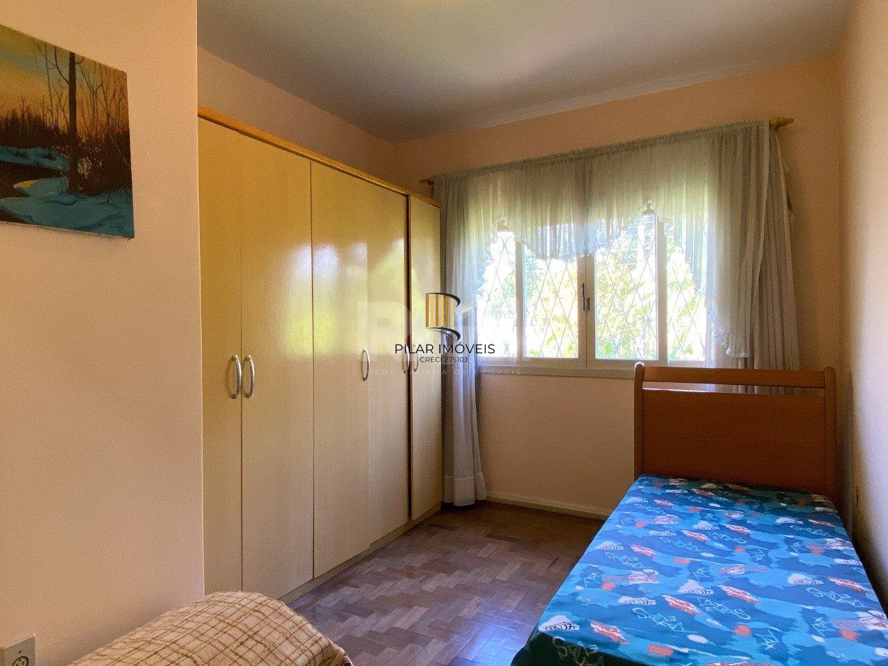 Casa com 4 dormitórios, no bairro Nossa Senhora das Graças em Canoas/RS