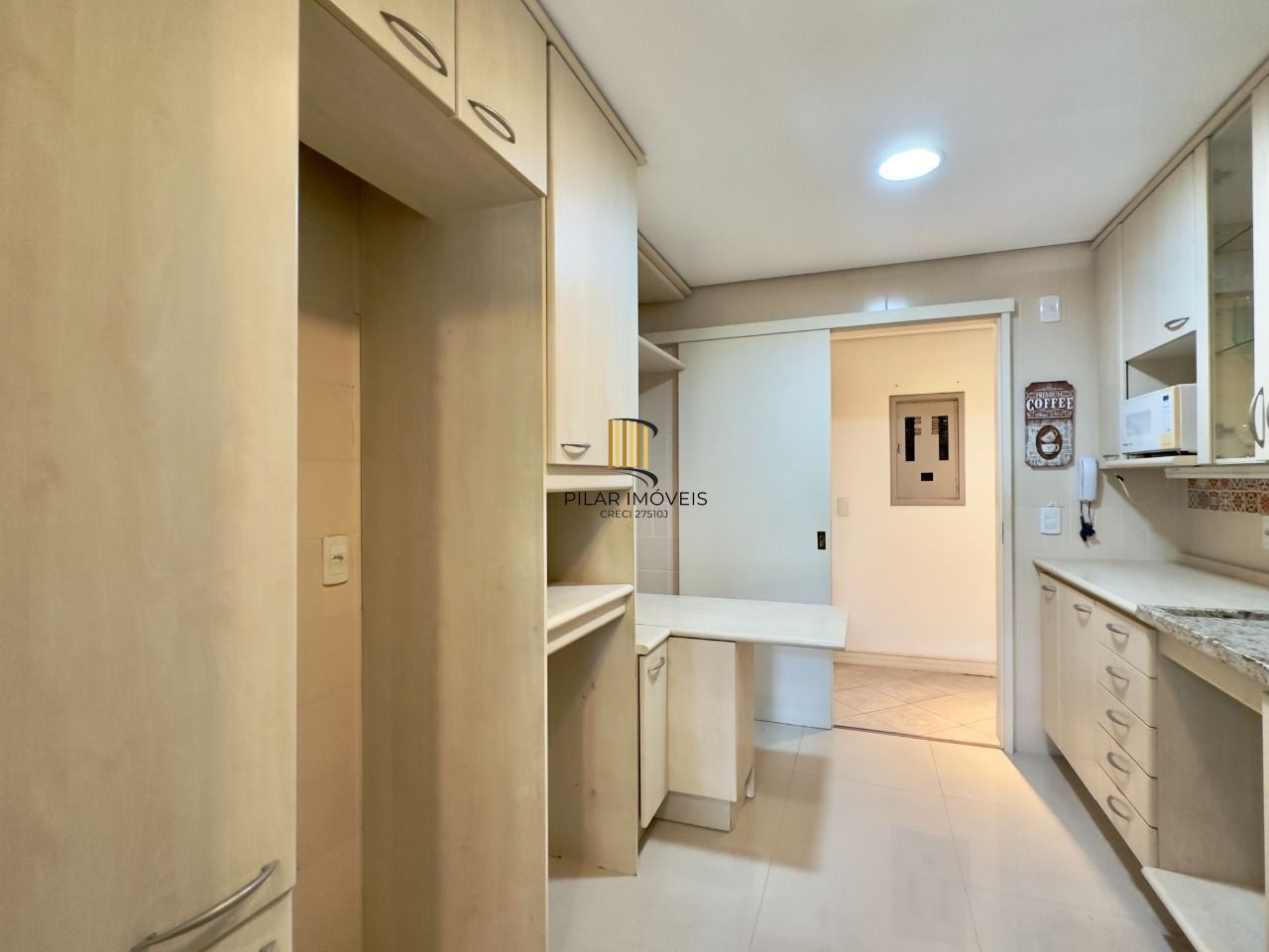 Apartamento 3 dormitórios no bairro Menino Deus