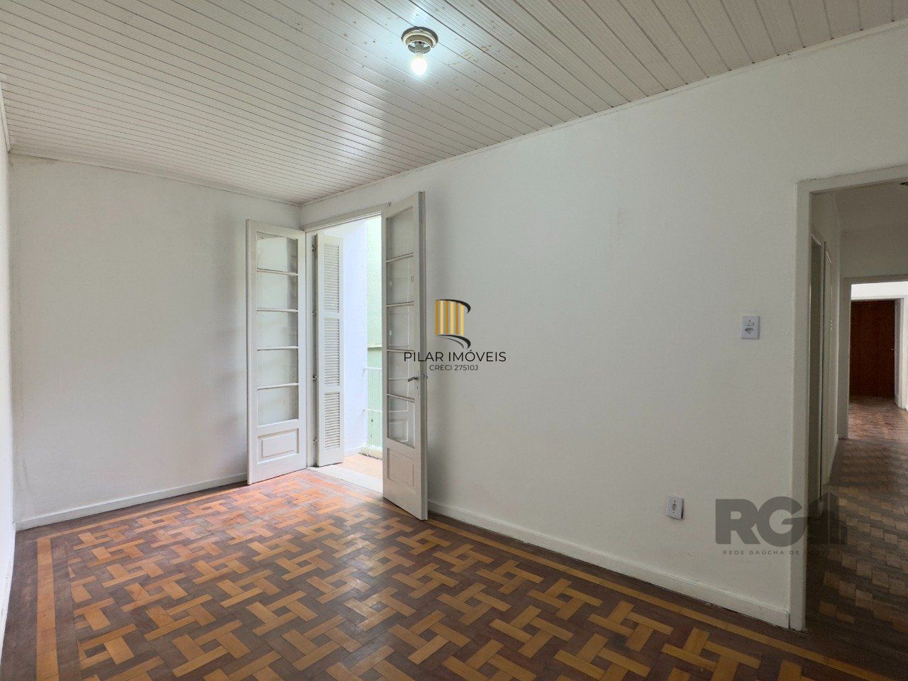 APARTAMENTO 2 DORMITÓRIOS AMPLO NO CENTRO HISTÓRICO