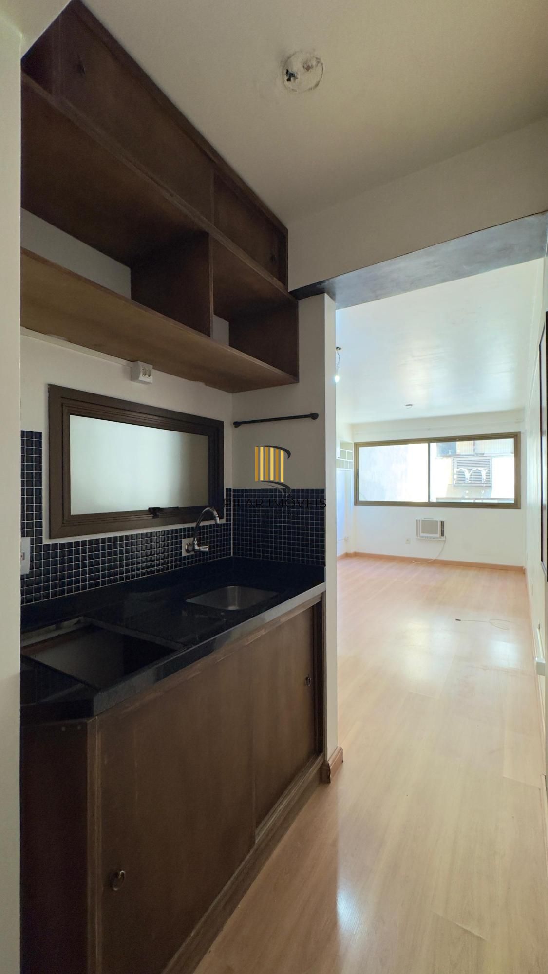 Studio amplo com ótima rentabilidade para locação no Centro Histórico