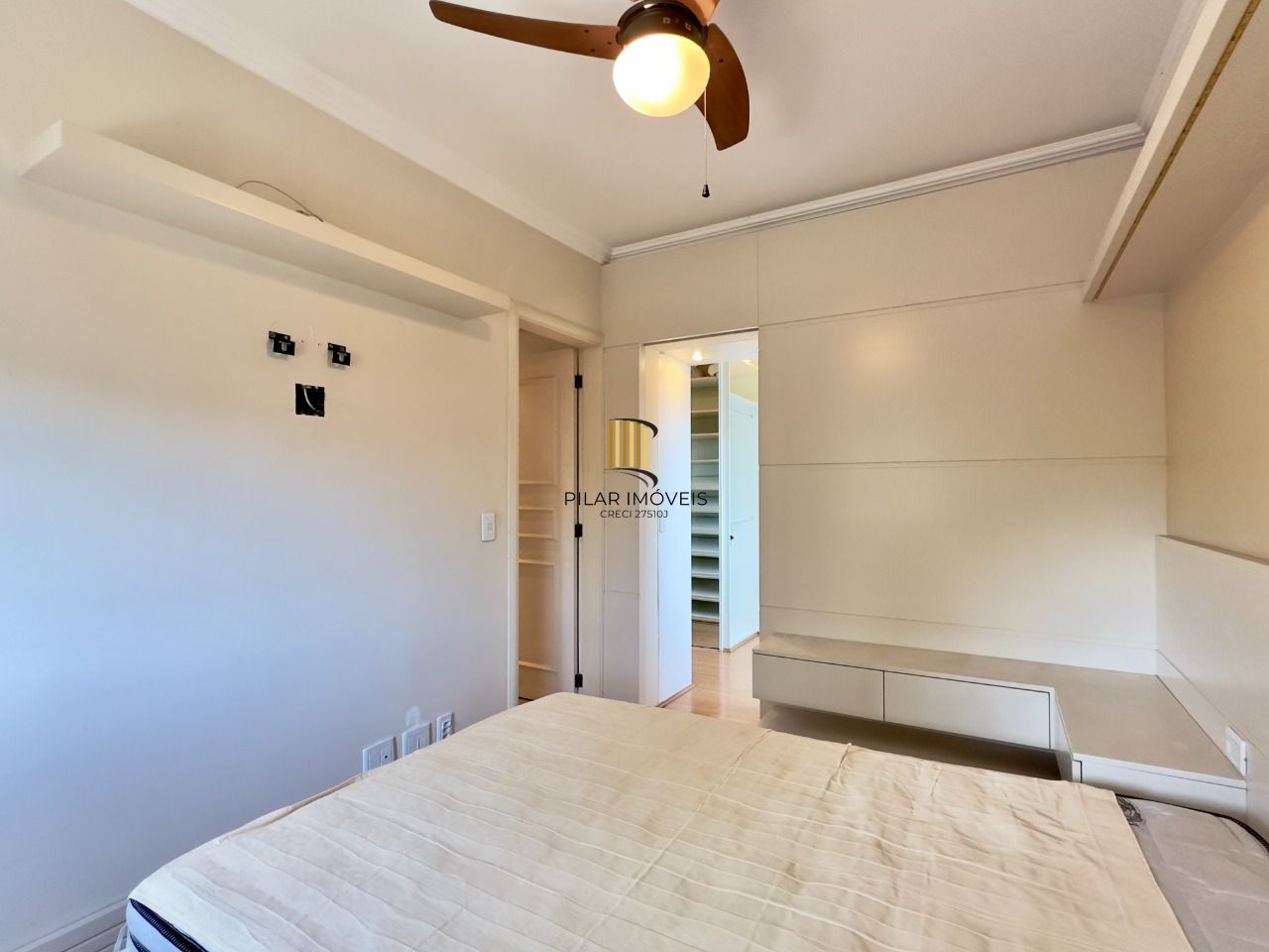 Apartamento 3 dormitórios no bairro Menino Deus
