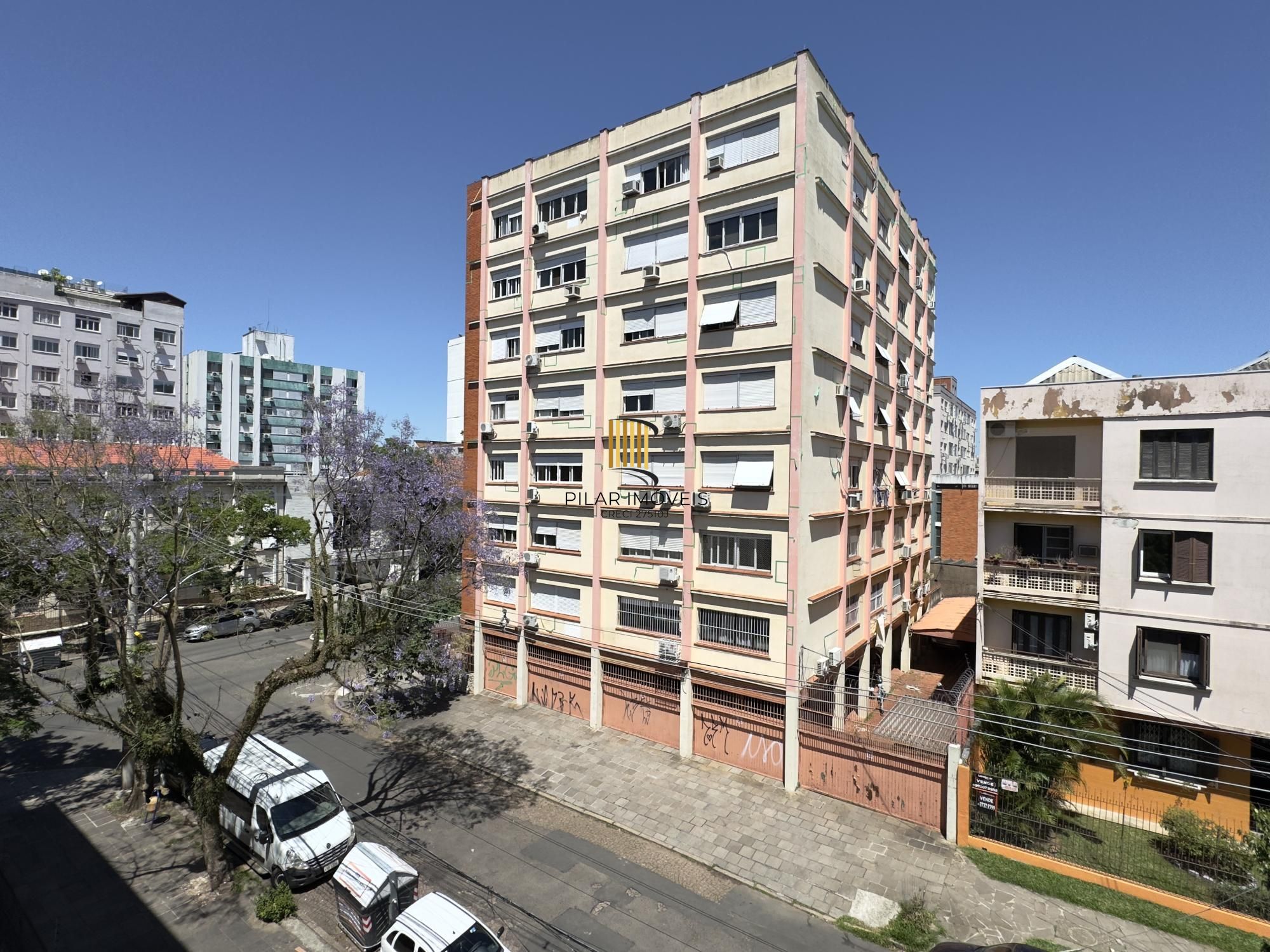 Apartamento 3 dormitórios, totalmente reformado, no coração do bairro Santana
