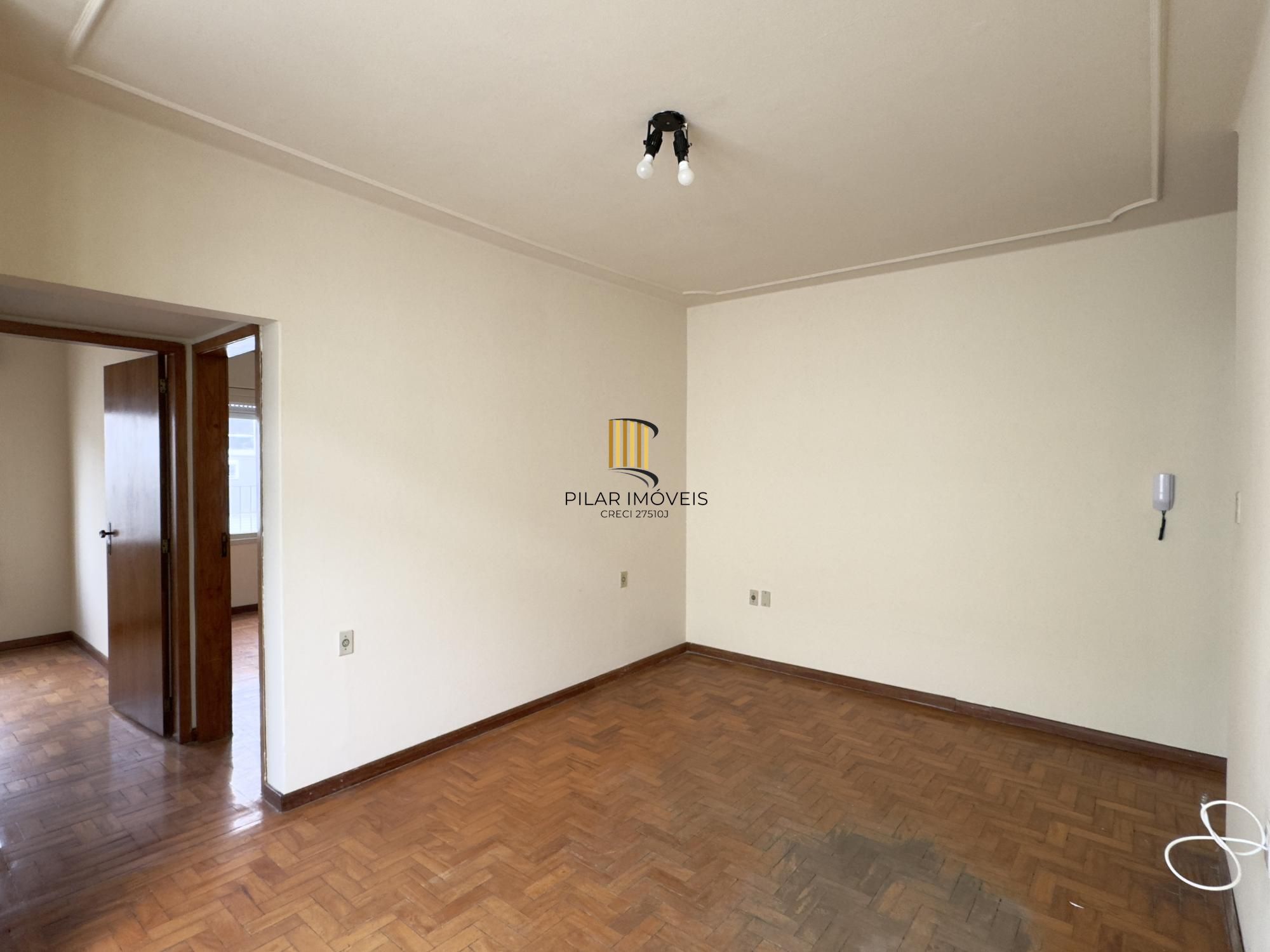 APARTAMENTO 2 DORMITÓRIOS COM PEÇAS AMPLAS NO BAIRRO PRAIA DE BELAS