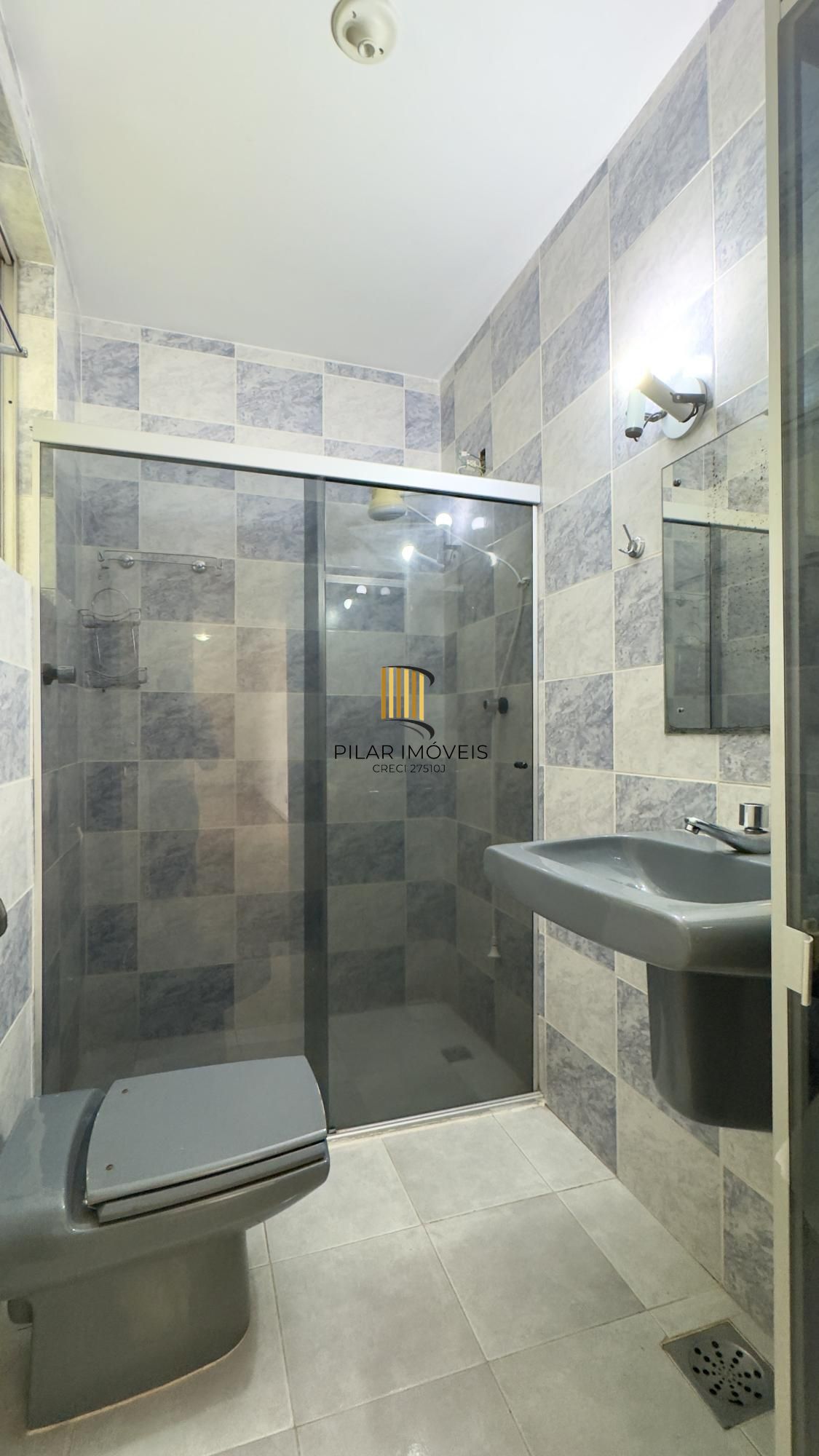 Apartamento 1 dormitório em andar alto, no coração do Centro Histórico