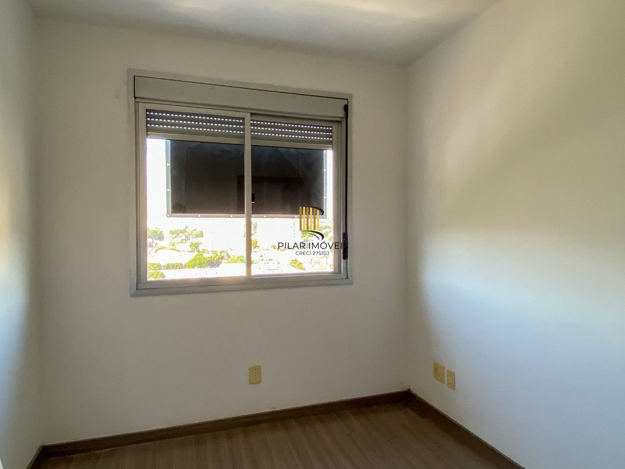 Apartamento 2 dormitórios, com vaga de garagem na Avenida Cavalhada