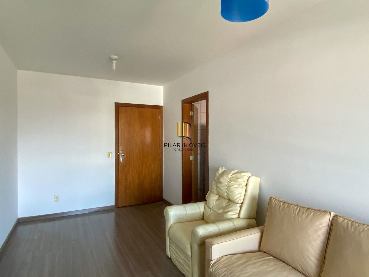 Apartamento 2 dormitórios, com vaga de garagem na Avenida Cavalhada
