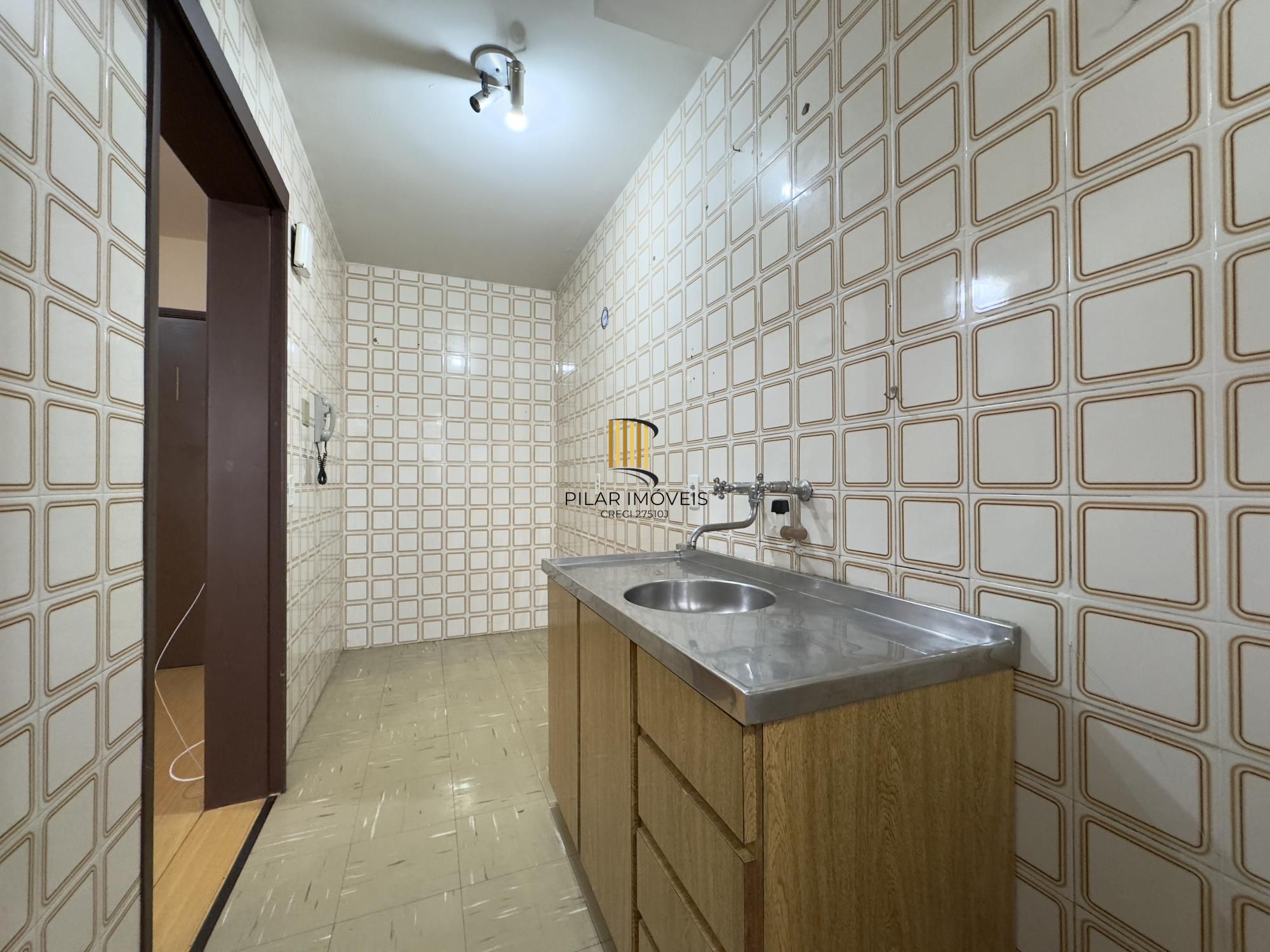 APARTAMENTO 1 DORMITÓRIO EM ÓTIMA LOCALIZAÇÃO NO CENTRO HISTÓRICO