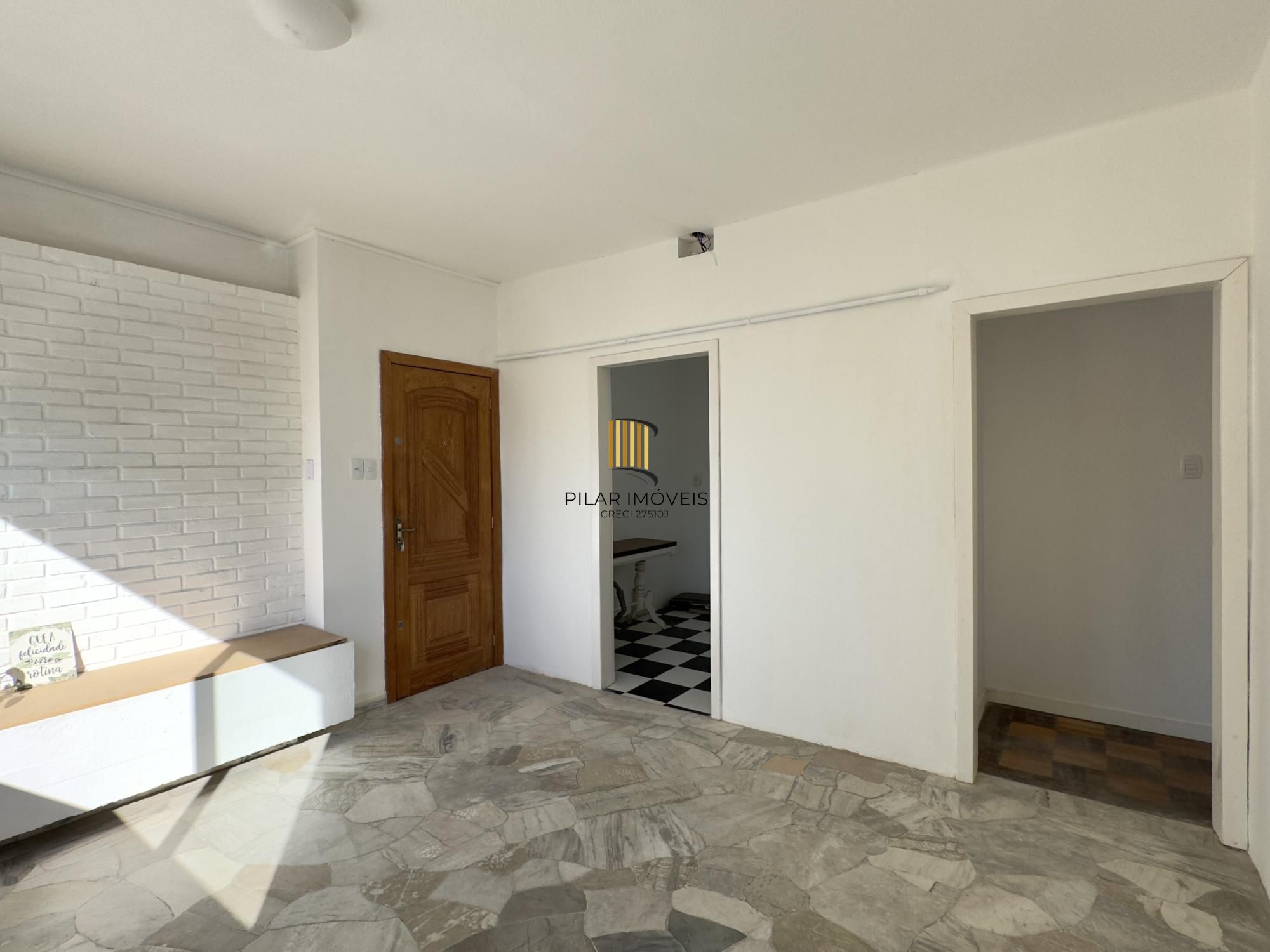 APARTAMENTO 2 DORMITÓRIOS REFORMADO COM LINDA VISTA NO CENTRO HISTÓRICO