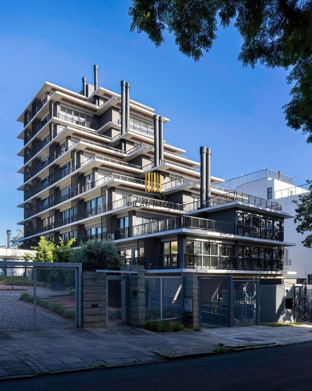APARTAMENTO 2 DORMITÓRIOS COM VISTA DEFINIDA NA PARTE PLANA DO BELA VISTA