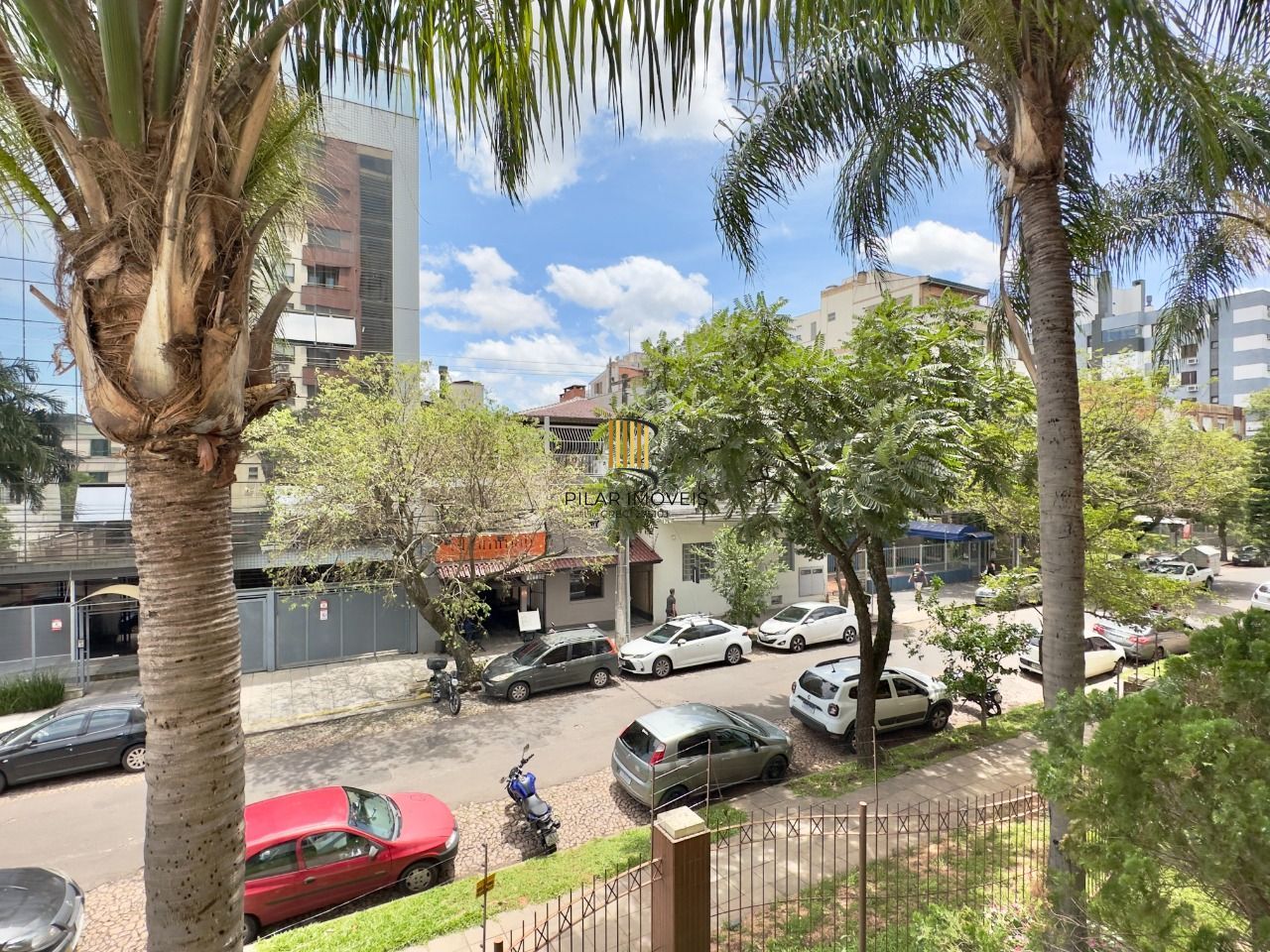 Apartamento 3 dormitórios no bairro Menino Deus