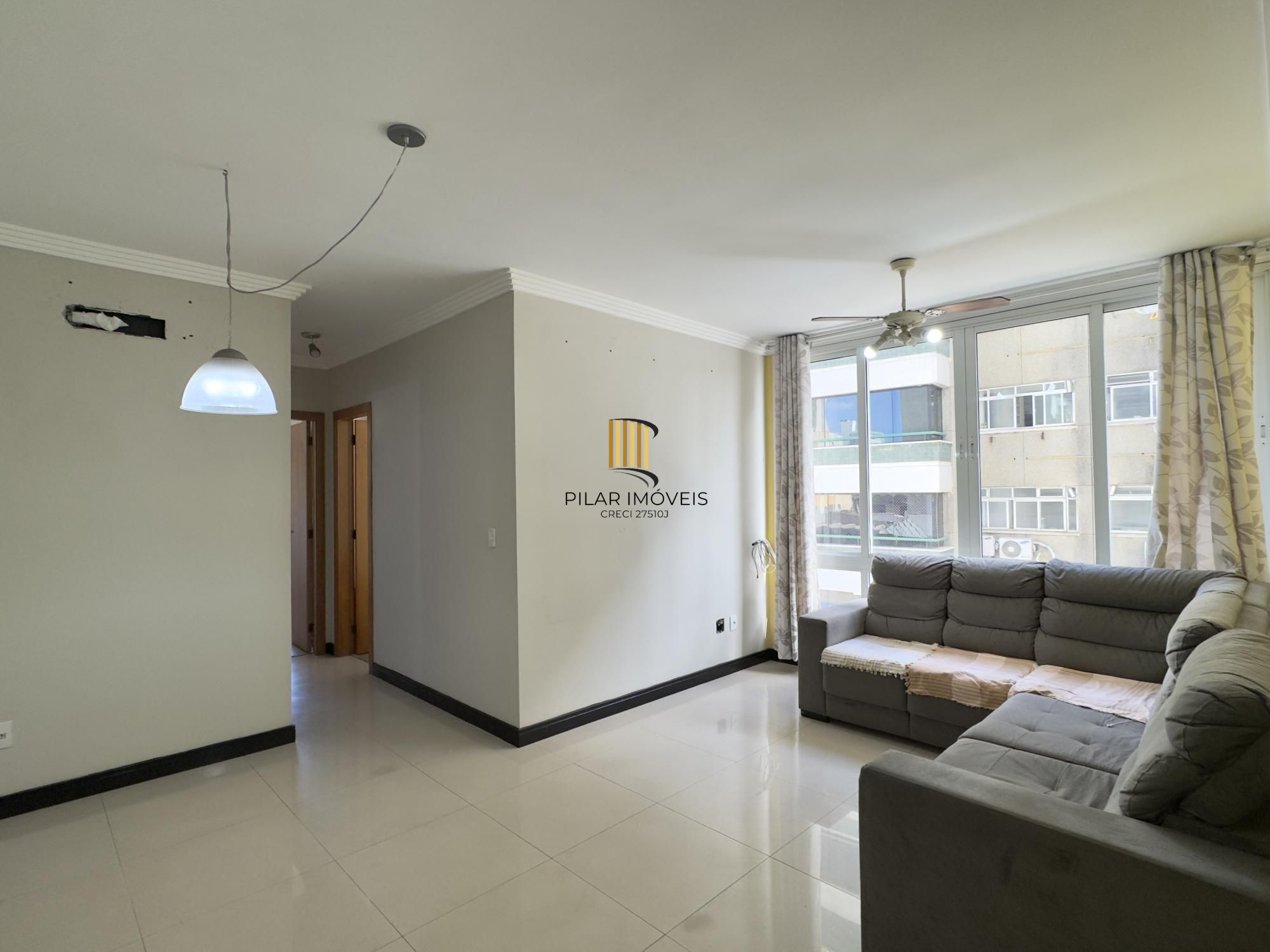 APARTAMENTO 2 DORMITÓRIOS, SENDO 1 SUÍTE COM VAGA DE GARAGEM NO BAIRRO SANTANA