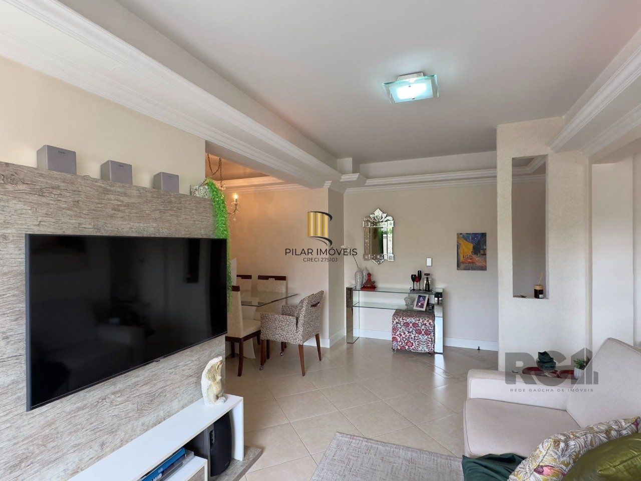 APARTAMENTO 2 DORMITÓRIOS, DE FRENTE, COM VAGA DE GARAGEM NO JARDIM BOTÂNICO