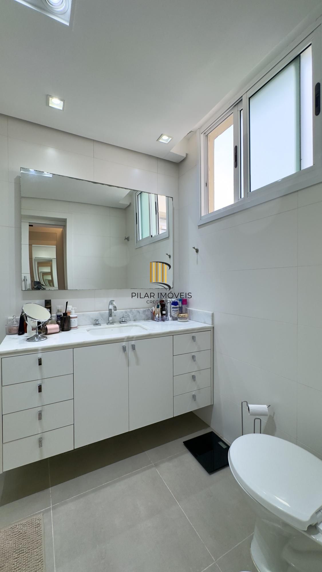 Apartamento 3 dormitórios no bairro Centro Histórico