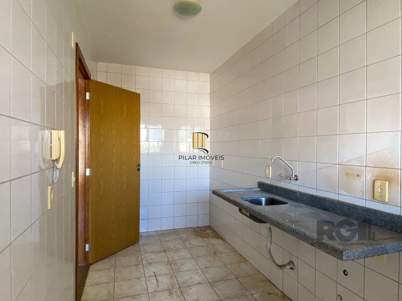 Apartamento 2 dormitórios no bairro Cavalhada