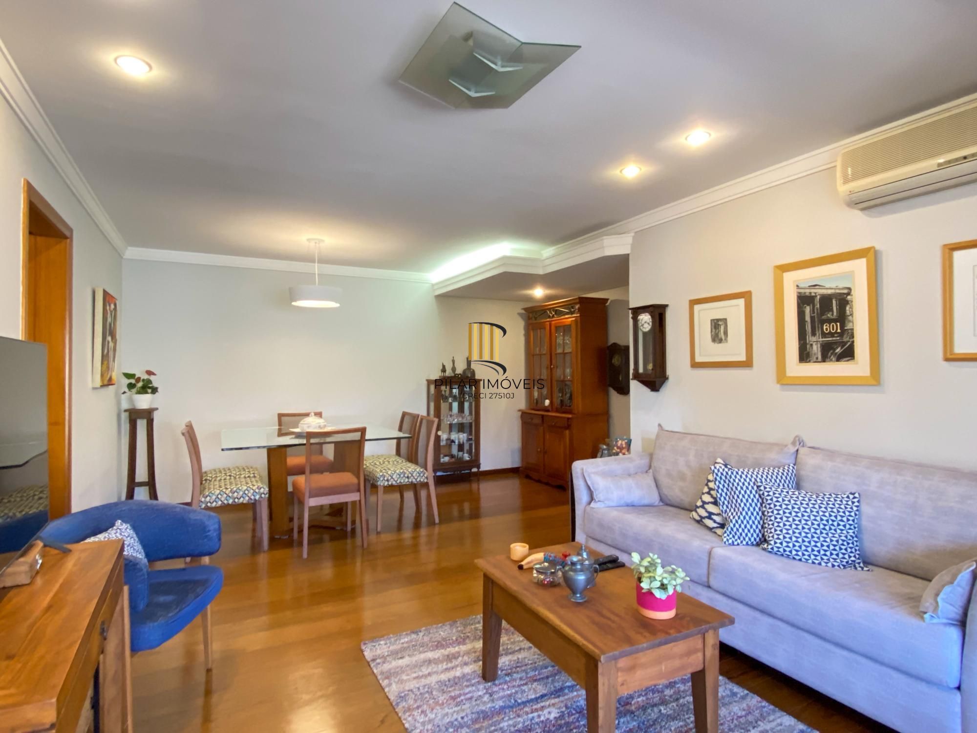 Apartamento 3 dormitório, 2 vagas e depósito a poucos metros do Parcão