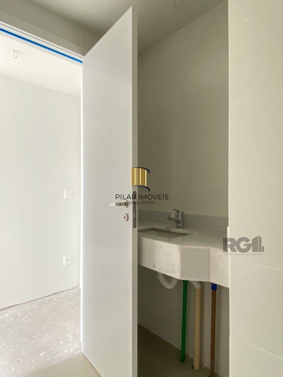 APARTAMENTO 2 DORMITÓRIOS COM VISTA DEFINIDA NA PARTE PLANA DO BELA VISTA