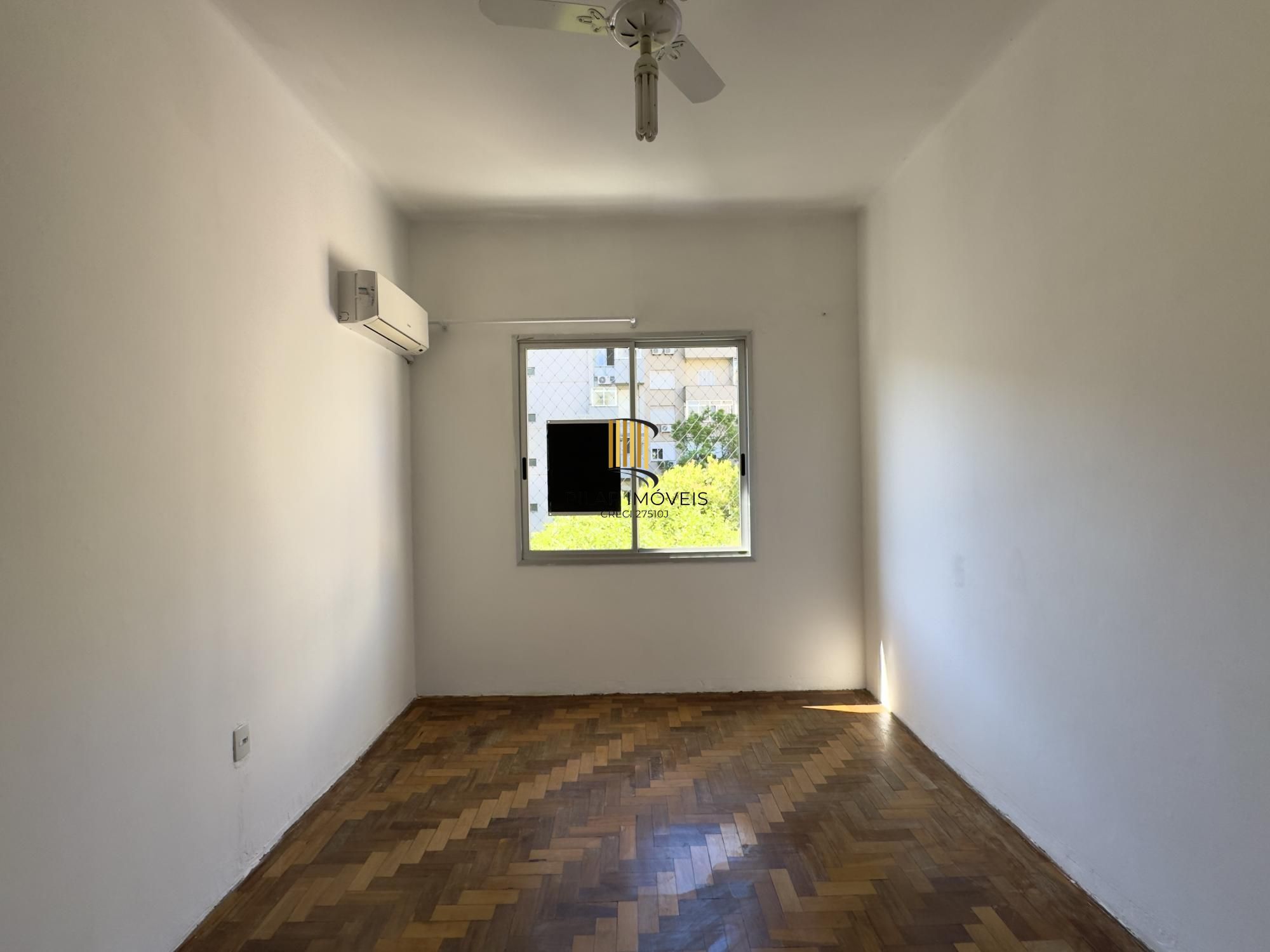 Apartamento 2 dormitórios super silencioso no Centro Histórico