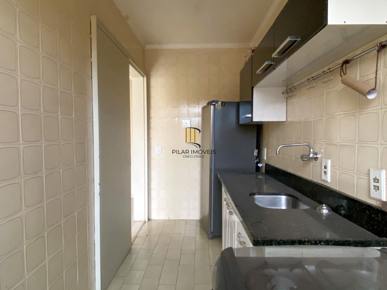Apartamento ensolarado de 1 dormitório com vaga de garagem, próximo ao Iguatemi e Unisinos