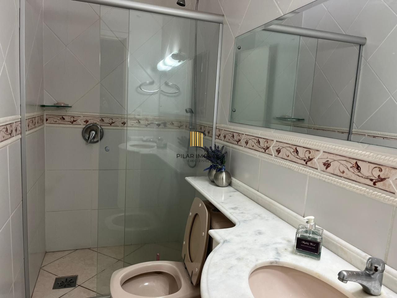 Casa para Venda - 350m², 2 dormitórios, sendo 2 suites, 2 vagas - Centro Histórico