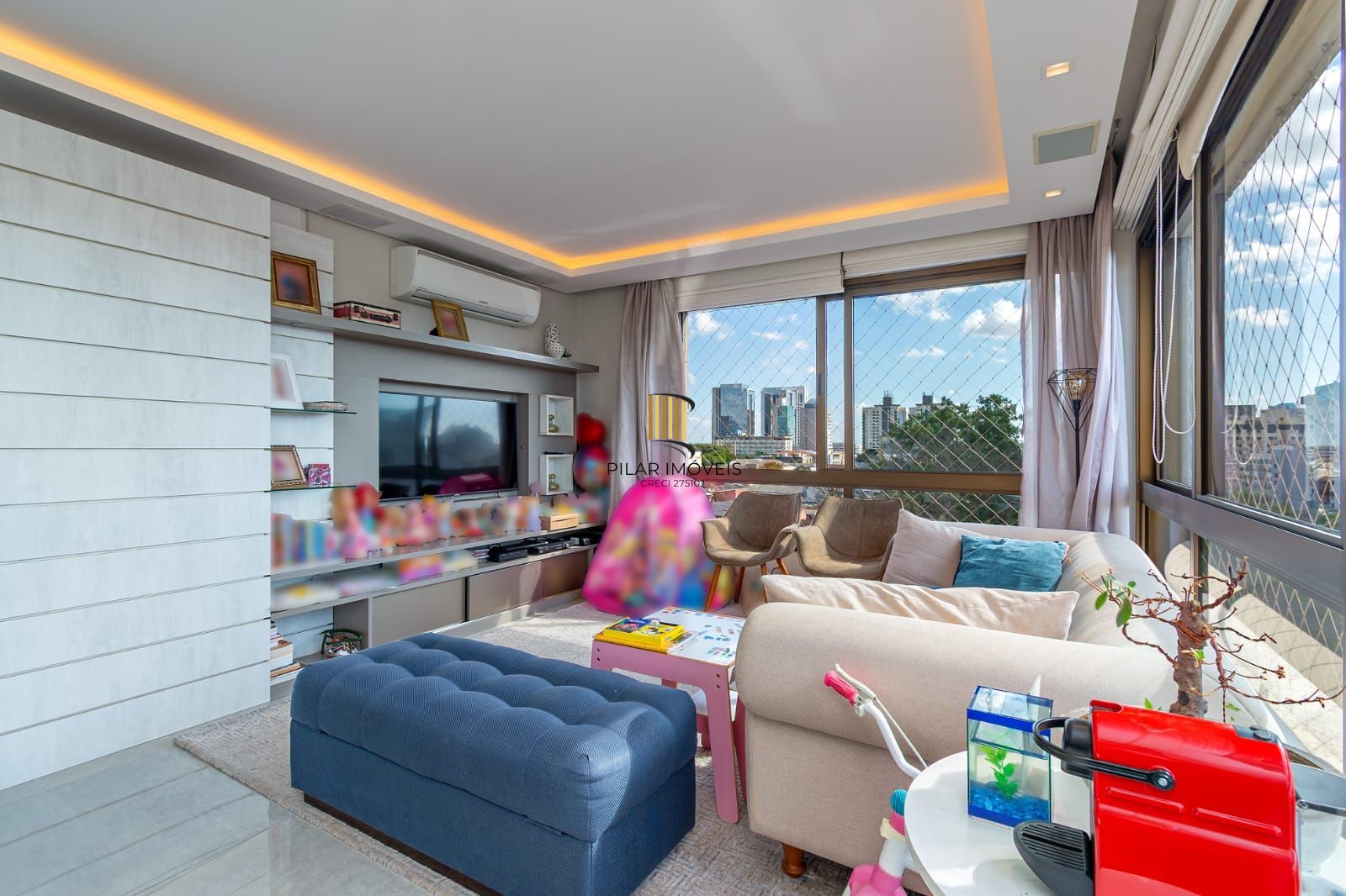 APARTAMENTODE 3 DORMITÓRIO COM SUÍTE E 2 VAGAS DE GARAGEM NO MENINO DEUS