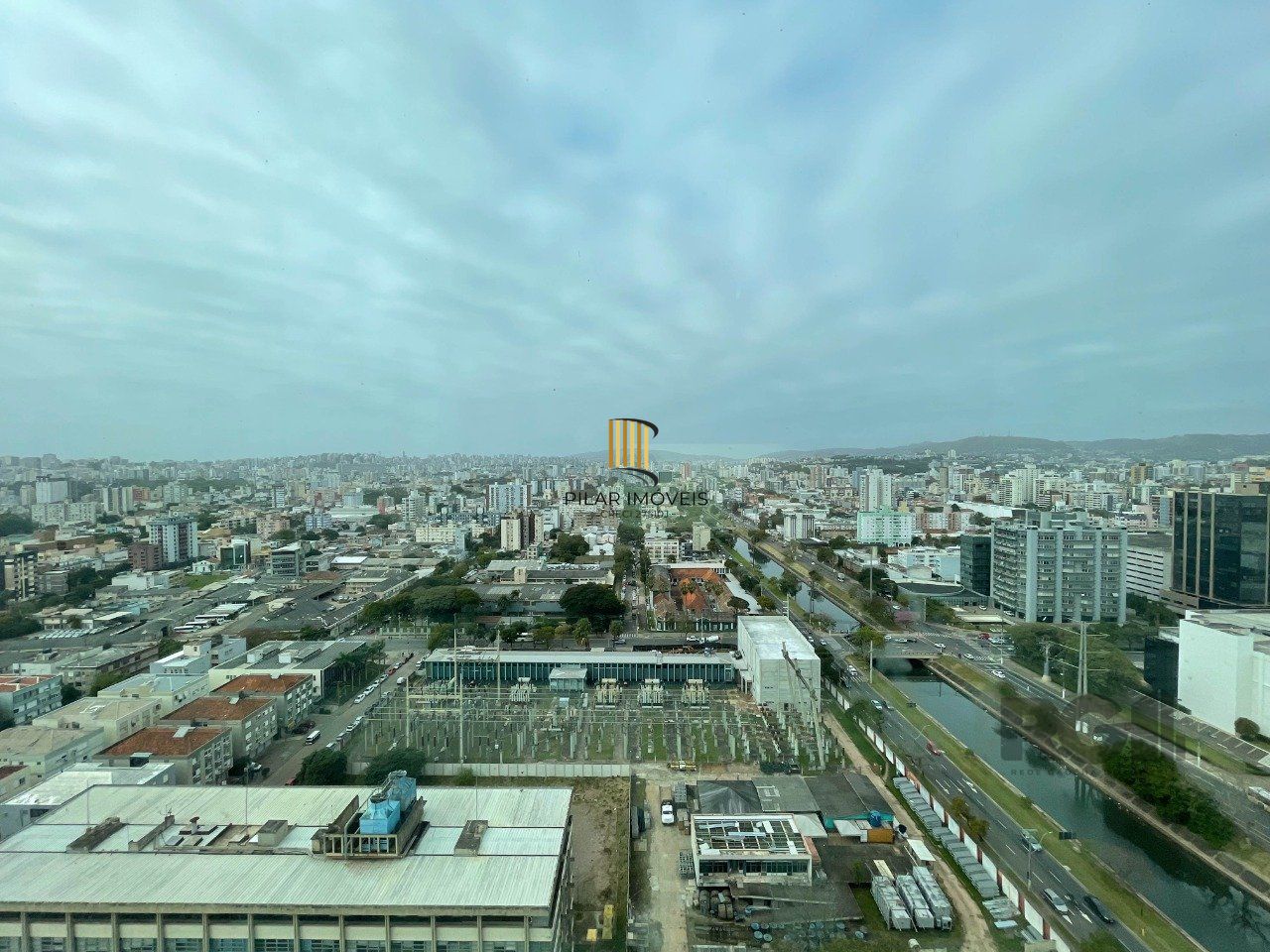 APARTAMENTO DE 38M² COM 1 DORMITÓRIO E 1 VAGA - BAIRRO PRAIA DE BELAS