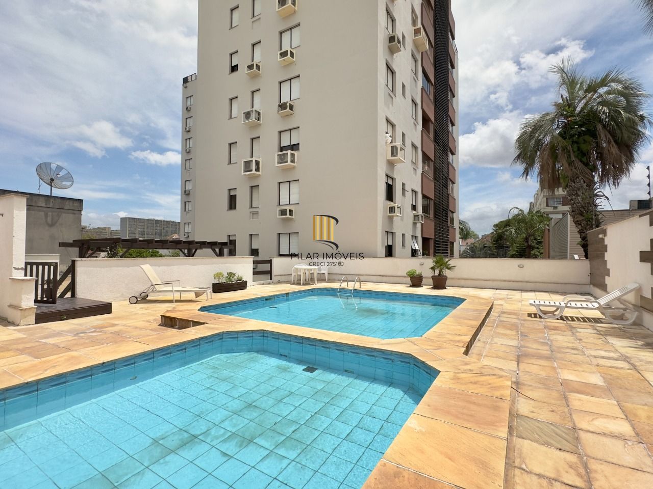 Apartamento 3 dormitórios no bairro Menino Deus