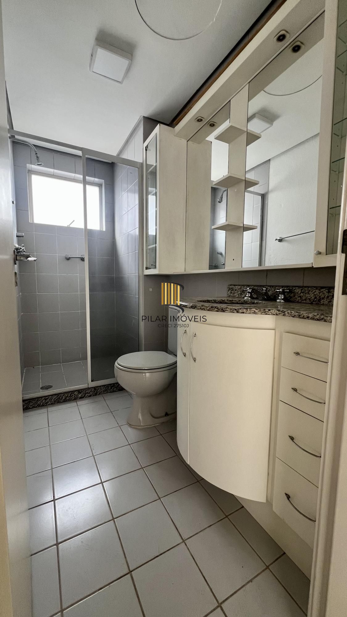 APARTAMENTO 2 DORMITÓRIOS COM VAGA DE GARAGEM