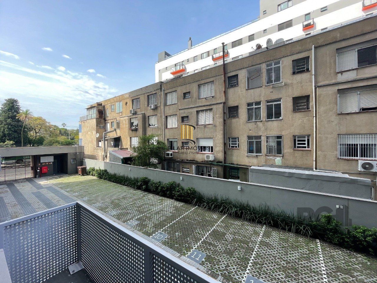 APARTAMENTO STUDIO COM 27M² À VENDA - BAIRRO CIDADE BAIXA