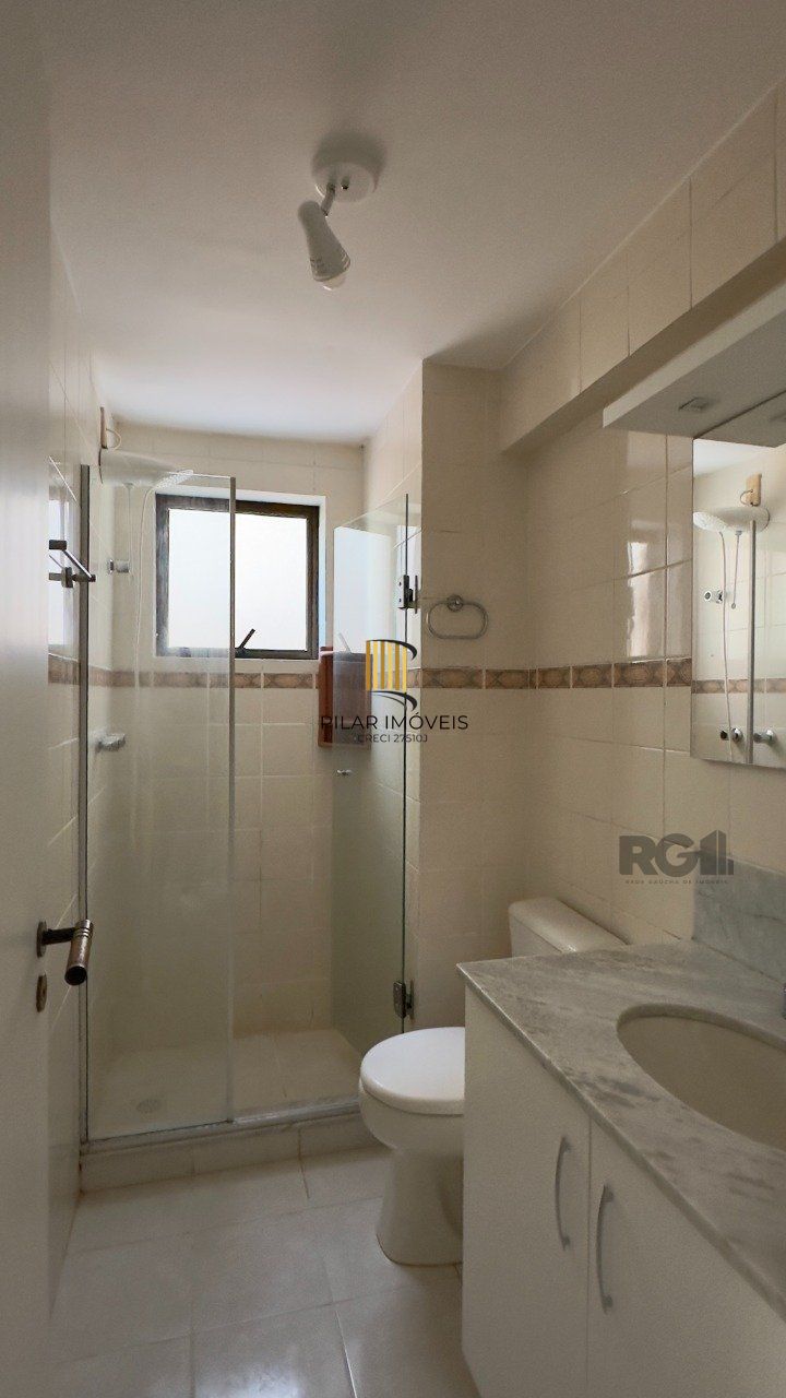 APARTAMENTO GARDEN, 2 DORMITÓRIOS E 1 VAGA DE GARAGEM COM ÓTIMA LOCALIZAÇÃO NO MOINHOS