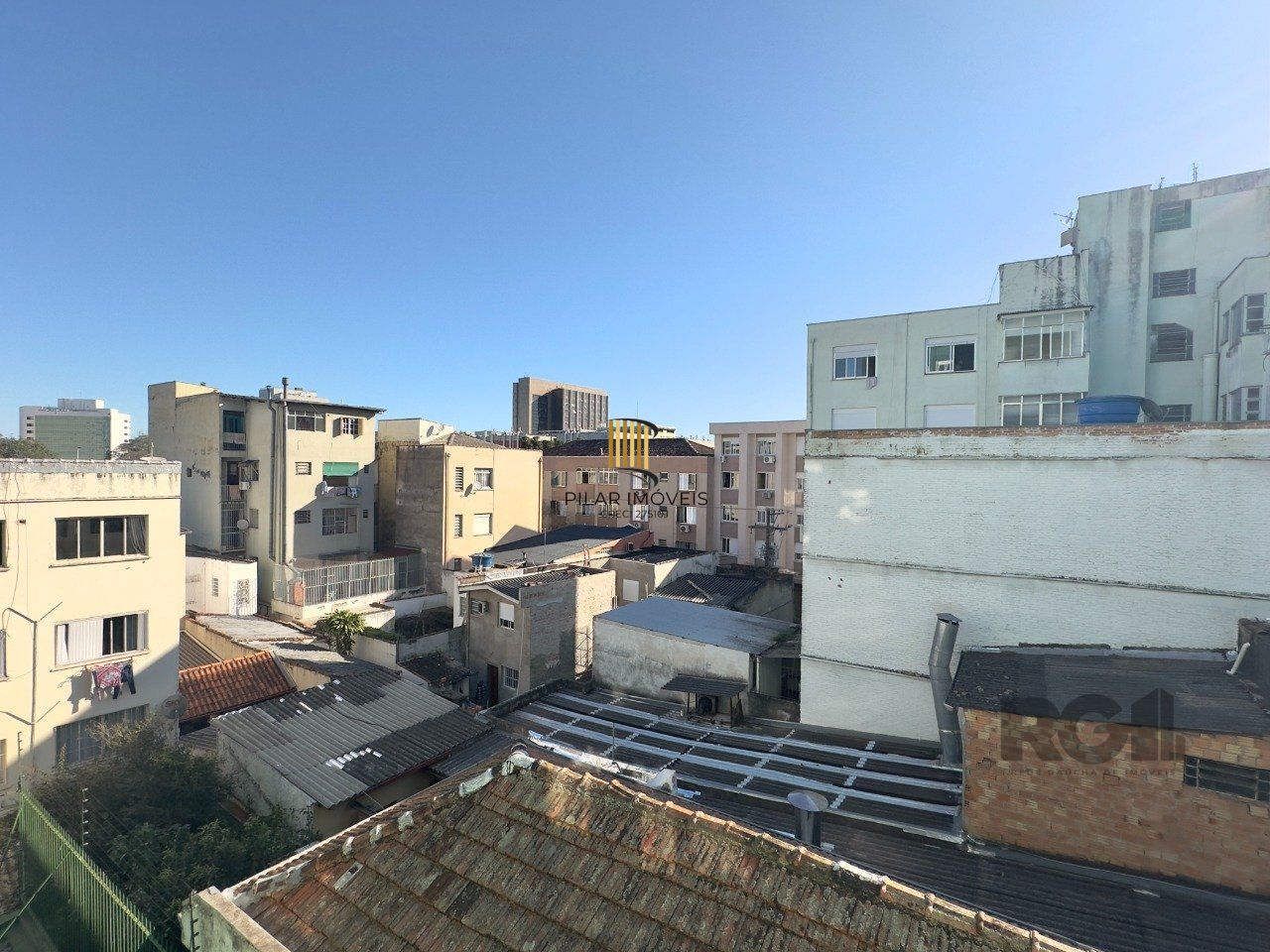 APARTAMENTO STUDIO MOBILIADO DE 24M² - CENTRO HISTÓRICO