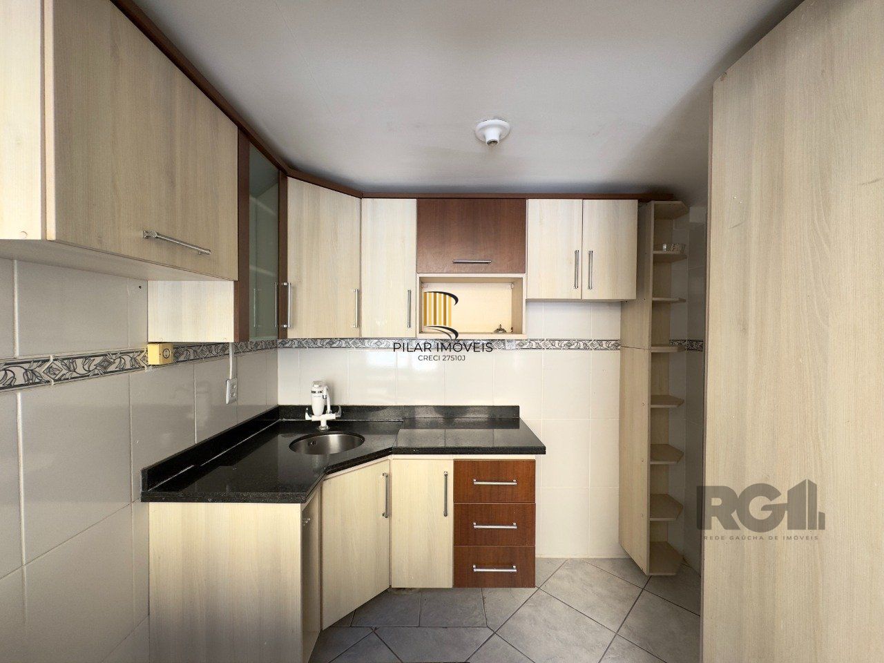 APARTAMENTO 1 DORMITÓRIO