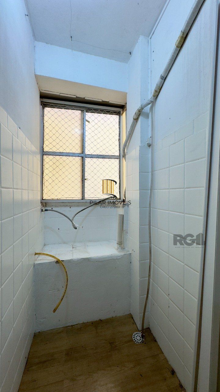 APARTAMENTO 1 DORMITÓRIO DE FRENTE NO CENTRO HISTÓRICO