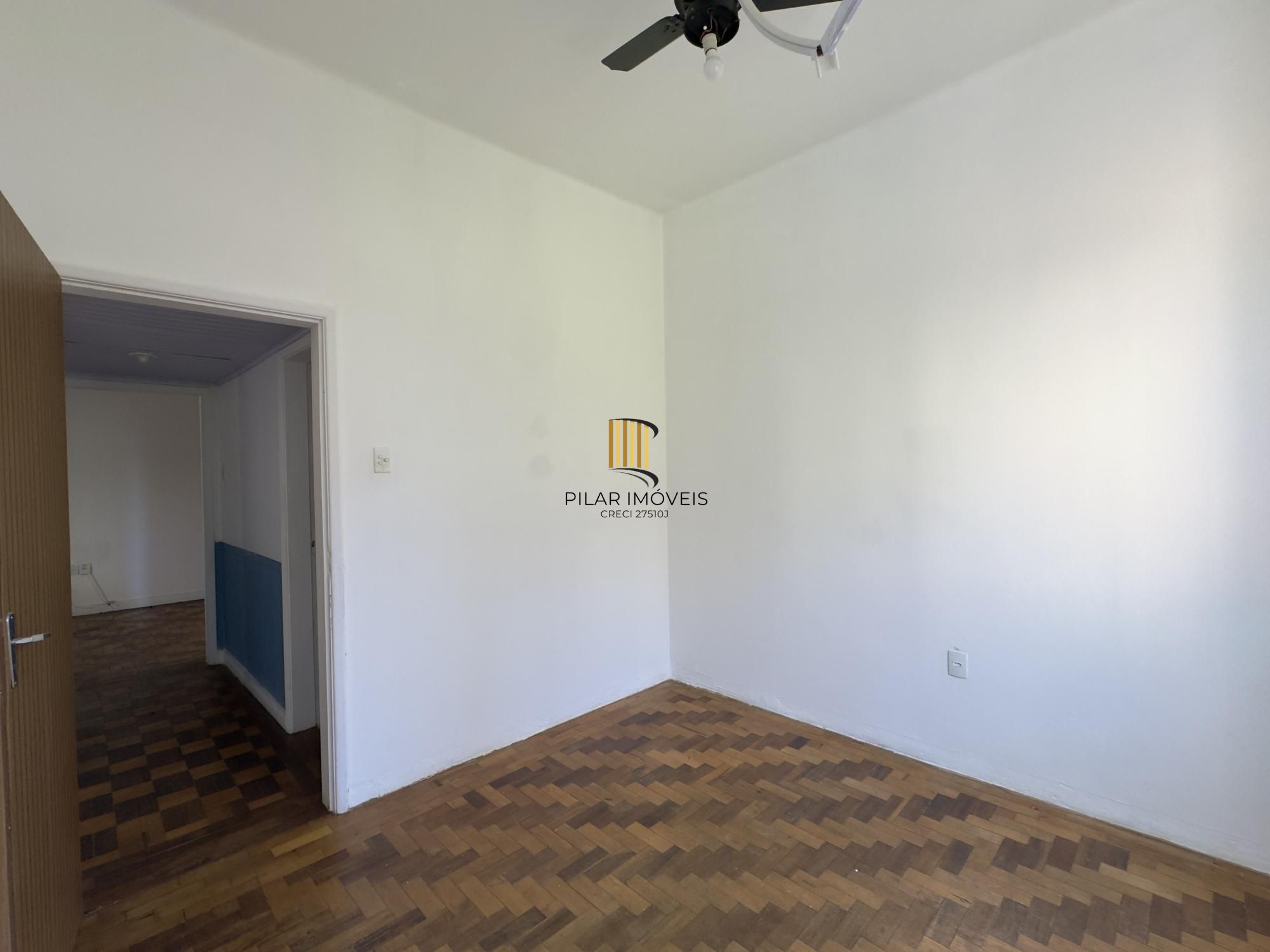 Apartamento 2 dormitórios super silencioso no Centro Histórico