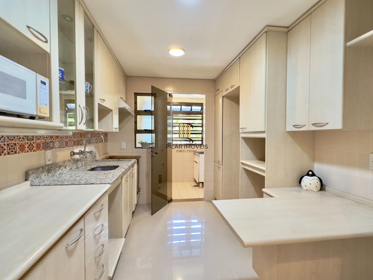 Apartamento 3 dormitórios no bairro Menino Deus