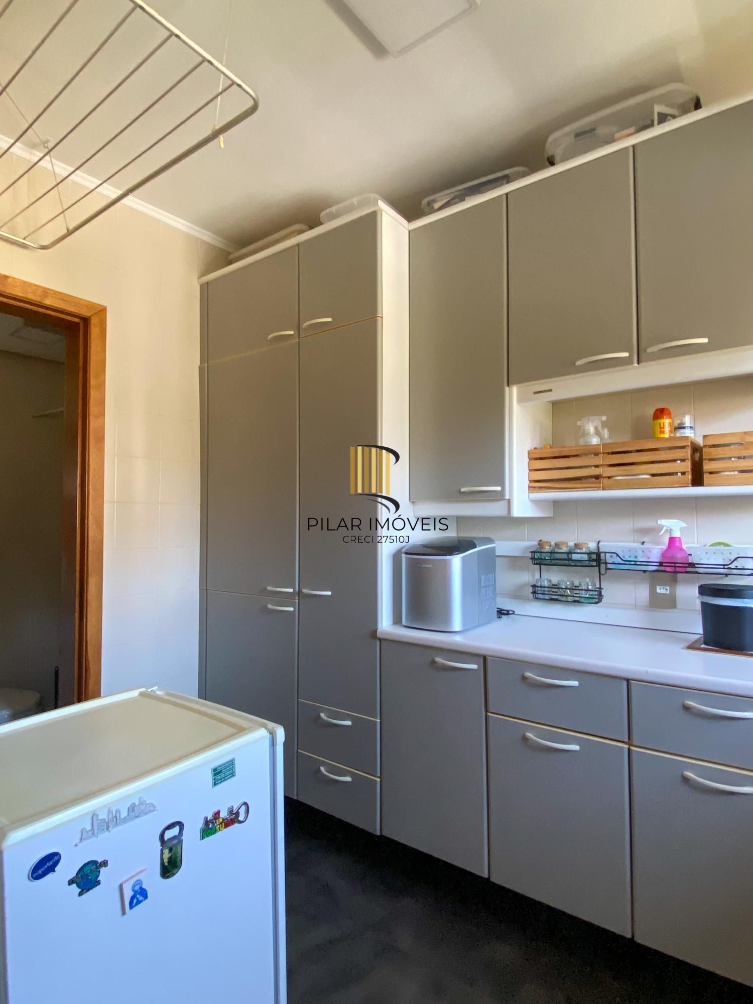 Apartamento 3 dormitório, 2 vagas e depósito a poucos metros do Parcão