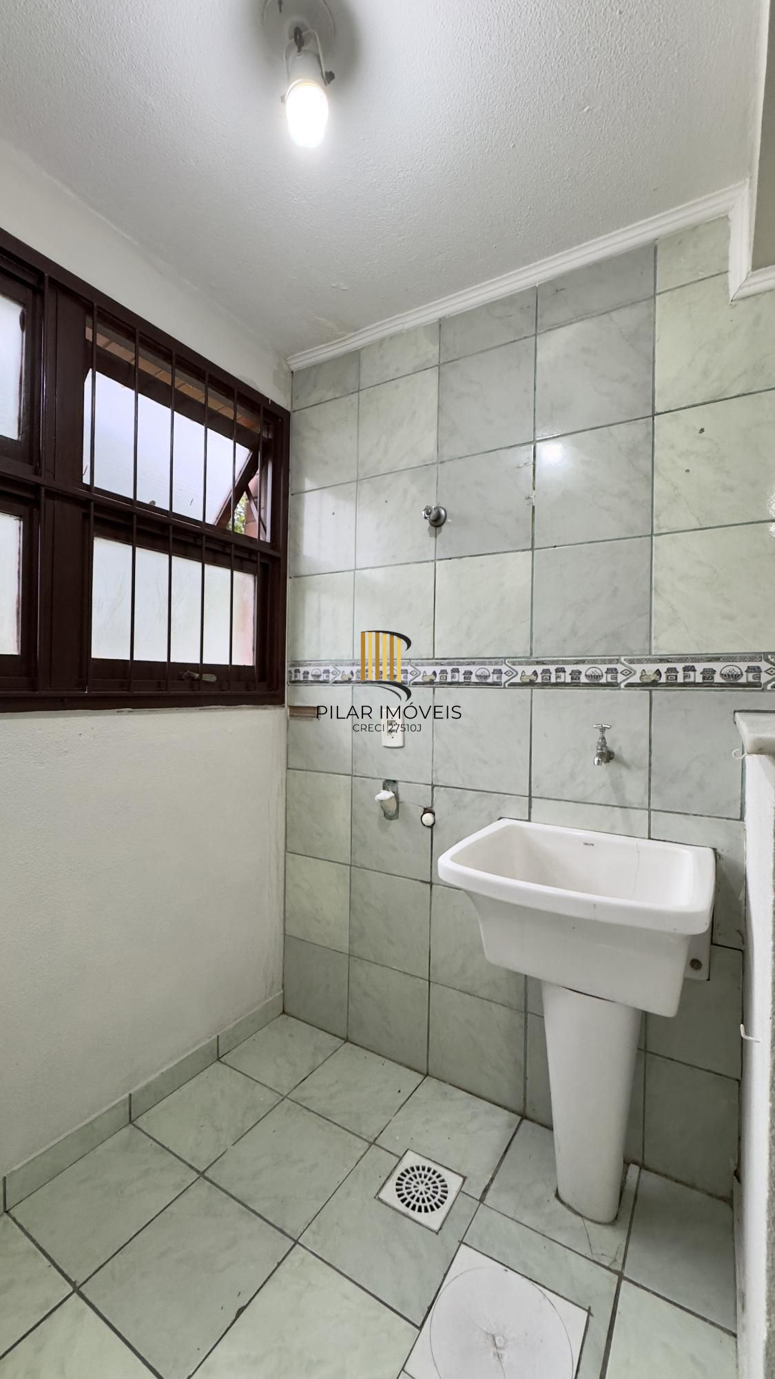 APARTAMENTO 2 DORMITÓRIO, SUPER AMPLO, PRÓXIMO À PUCRS