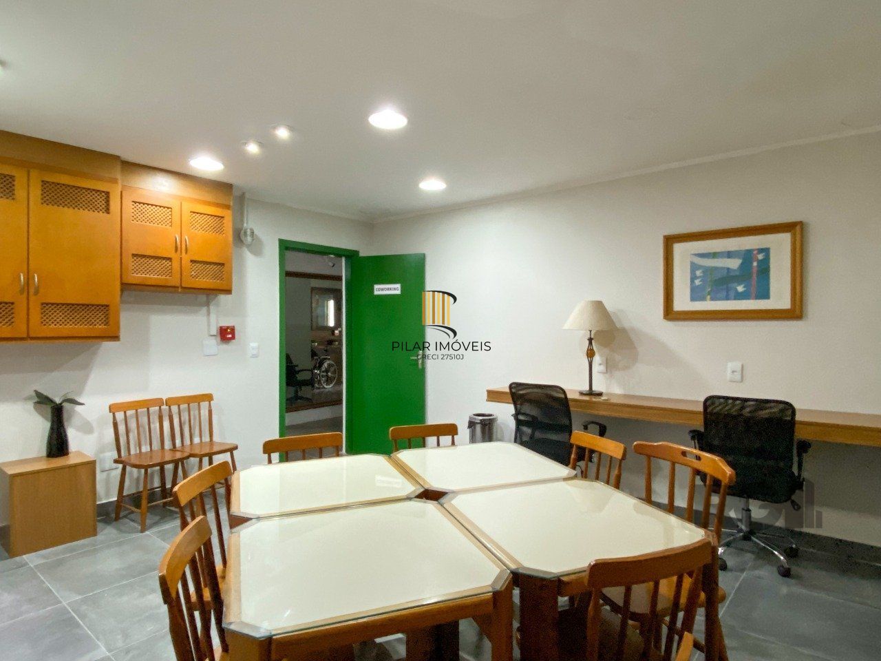 APARTAMENTO STUDIO MOBILIADO DE 24M² - CENTRO HISTÓRICO