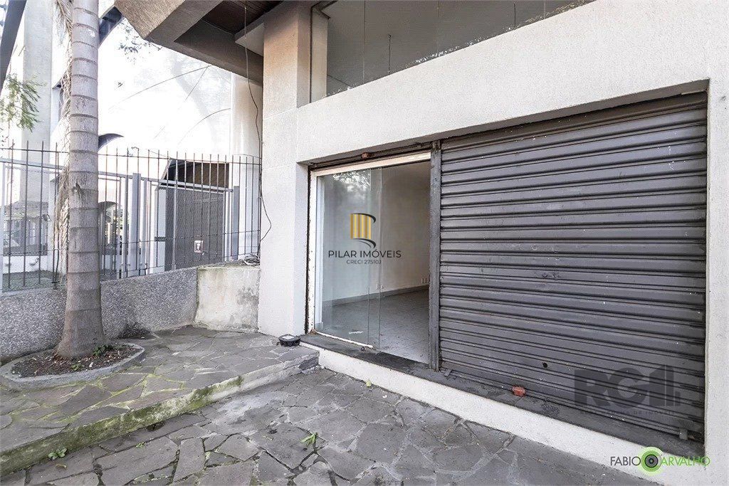 loja com 68 m² no bairro Santana