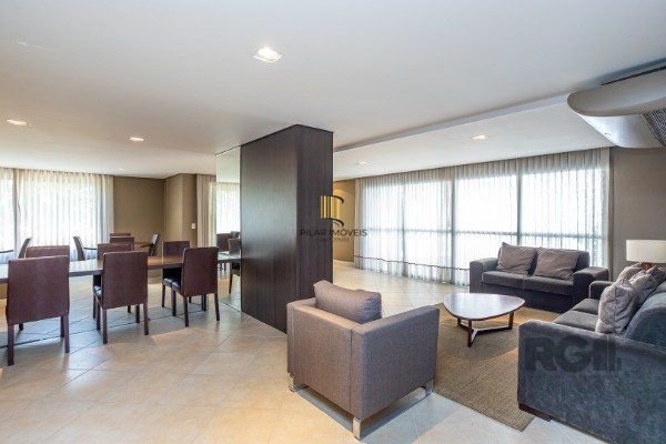 Apartamento de 3 dormitórios (sendo 3 suítes)bem localizado, no bairro Auxiliadora em Porto Alegre-RS.
