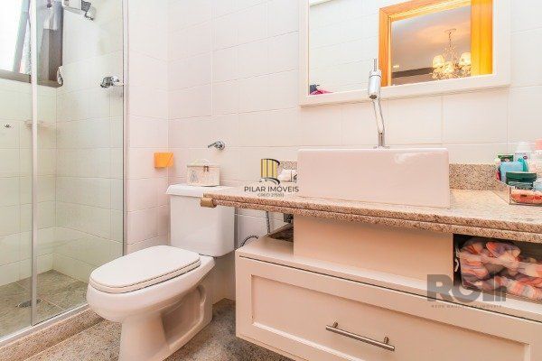 APARTAMENTO COM 03 DORMITÓRIOS, SENDO 03 SUÍTES, NO BAIRRO RIO BRANCO - PORTO ALEGRE/RS.