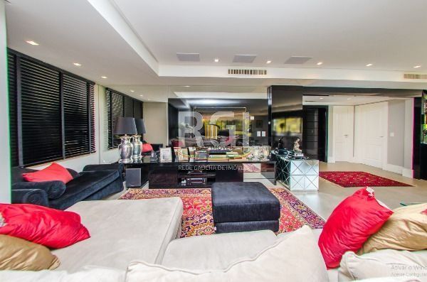 Apartamento para Venda - 257.8m², 3 dormitórios, sendo 3 suites, 3 vagas - Bela Vista