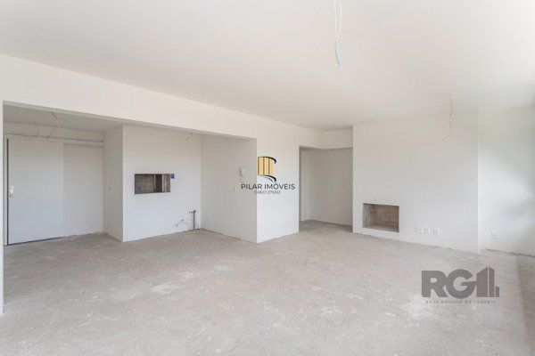 APARTAMENTO DE 03 DORMITÓRIOS SENDO 03 SUÍTES, NO BAIRRO AUXILIADORA - PORTO ALEGRE/RS
