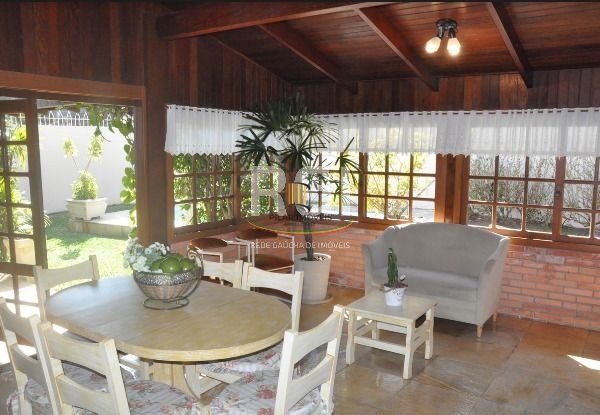 Casa para Venda - 408.74m², 5 dormitórios, sendo 2 suites, 3 vagas - São Caetano