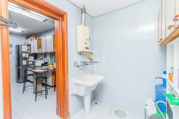 Apartamento para Venda - 246.23m², 4 dormitórios, sendo 1 suites, 2 vagas - Rio Branco