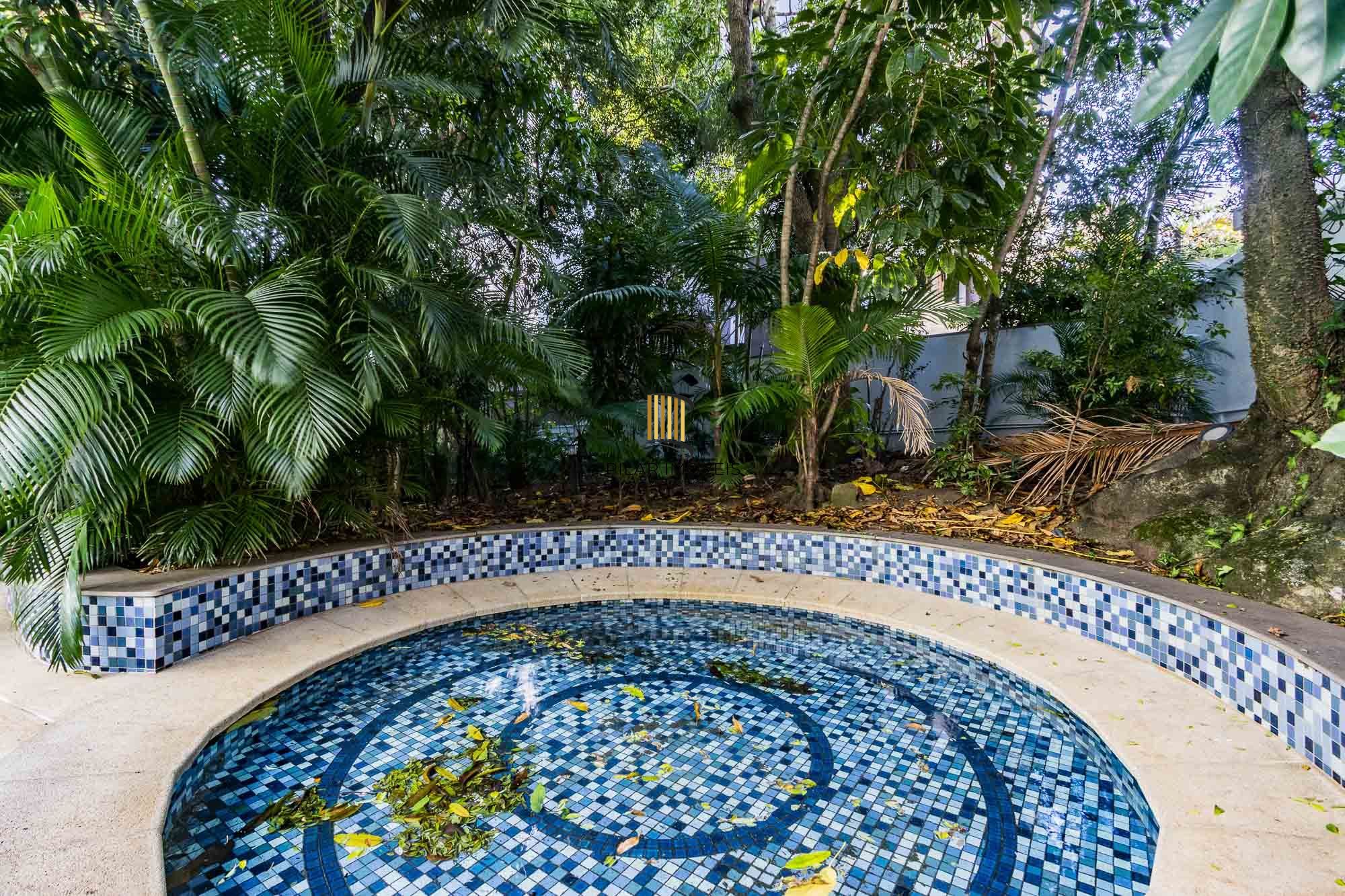 Apartamento 2 suítes grandes (original 3 dorms) à venda, Rio Branco-Porto Alegre
