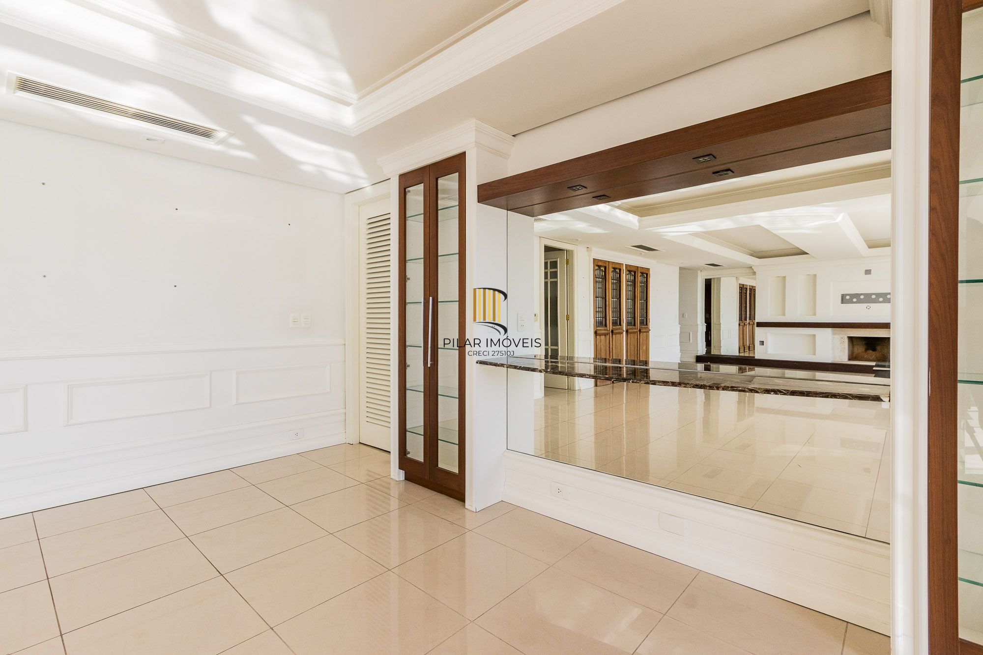 Apartamento 2 suítes grandes (original 3 dorms) à venda, Rio Branco-Porto Alegre